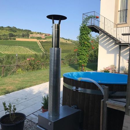 B&B Mario & Mario Trezzo Tinella Exterior photo